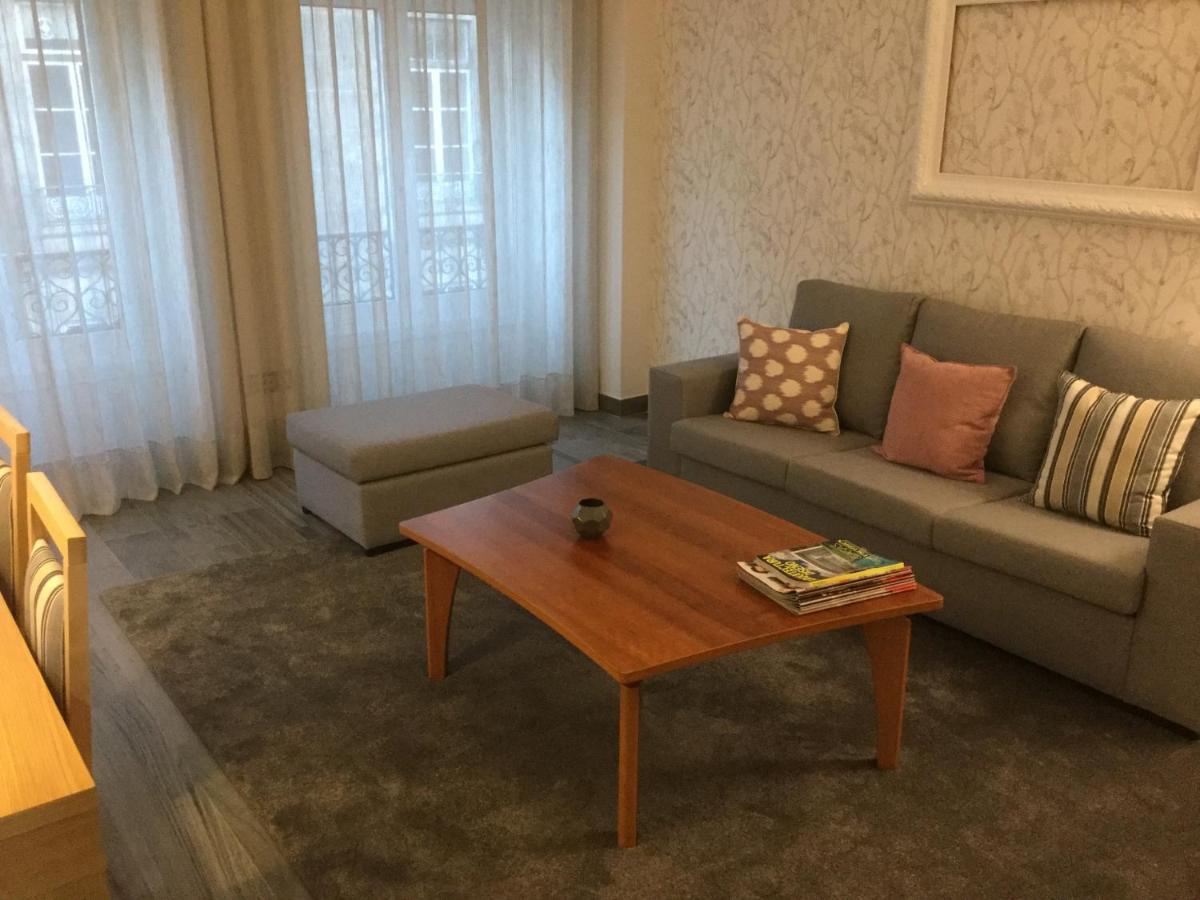 Central & Charming Clerigos Appartments ปอร์โต ภายนอก รูปภาพ